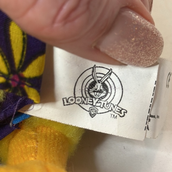 VTG Looney Tunes Tweety Bird Stuffed Animal 1998 Floral Hat Tweety Bird Plush - Picture 3 of 5